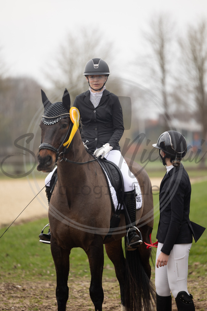 994A9074 | sabrinanicolaifotografie - Realisiert mit Pictrs.com