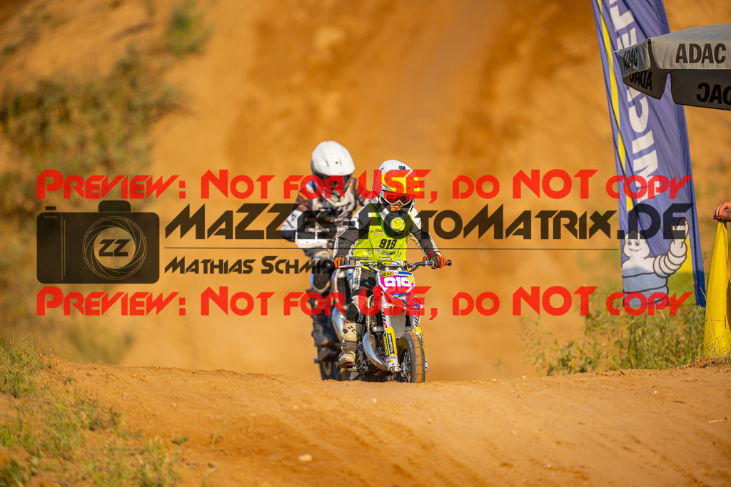 MaZZes-Fotomatrix-20260815-598909 | ROOKIES