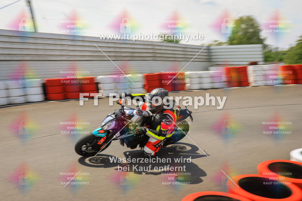 _DSK2750 | Hier findet Ihr Bilder von Touristenfahrten auf der Nürburgring Nordschleife oder von anderen Veranstaltungen die ich besucht habe. Viel Spass beim Durch Schauen 