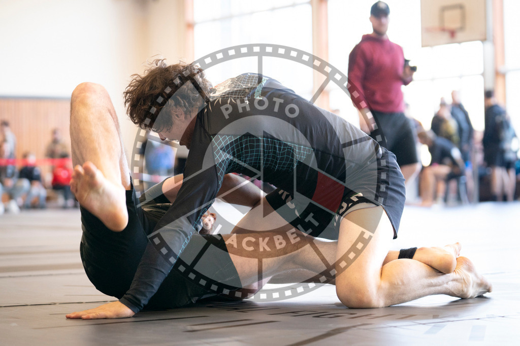 20240309PBB4641 | Fighters compete during the International Luta Livre (ILLCS) Spring Championship in Hannover, Germany, on March 9, 2024.