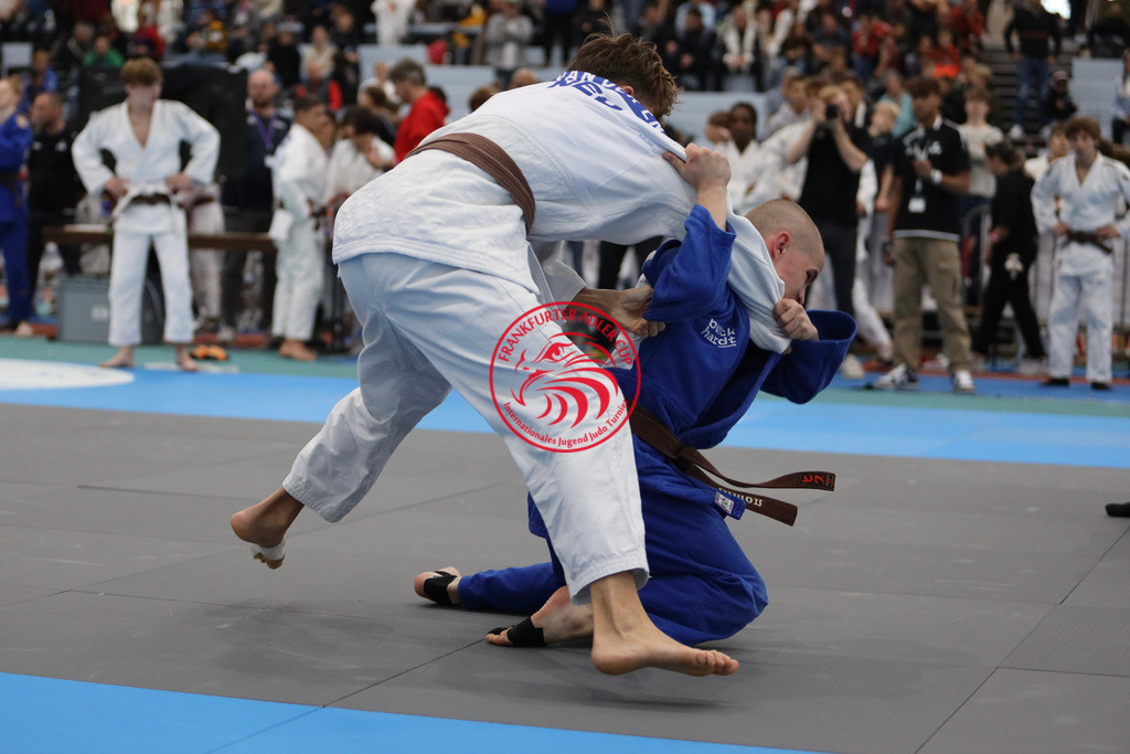 108-IMG_8984 | Fotos vom Adler Cup - Pictures from Adler Cup

Hier findet Ihr alle Eindrücke und großen Momente der Adler Cup Wochenenden. Here you will find all impressions and great moments of the Adler Cup weekends. - Realisiert mit Pictrs.com