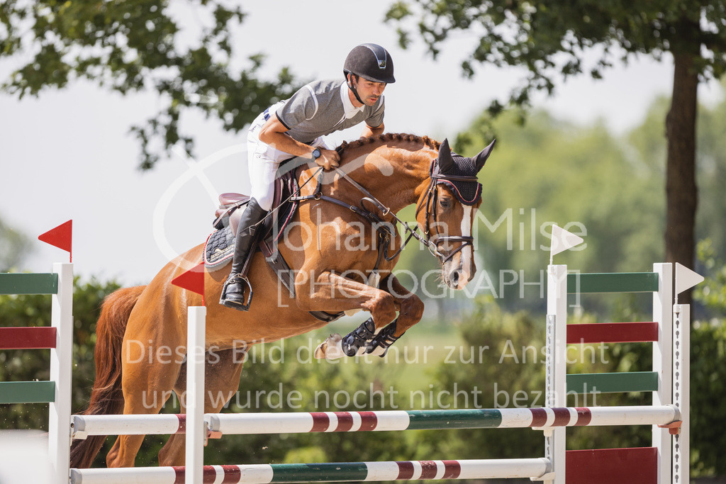 230616_Lemwerder_Springpf-L2-694 | Deine schönsten Turniermomente als professionelle Fotos! Entdecke hochwertige Pferdesport-Fotografie im Online-Shop. Jetzt Fotos finden & bestellen!