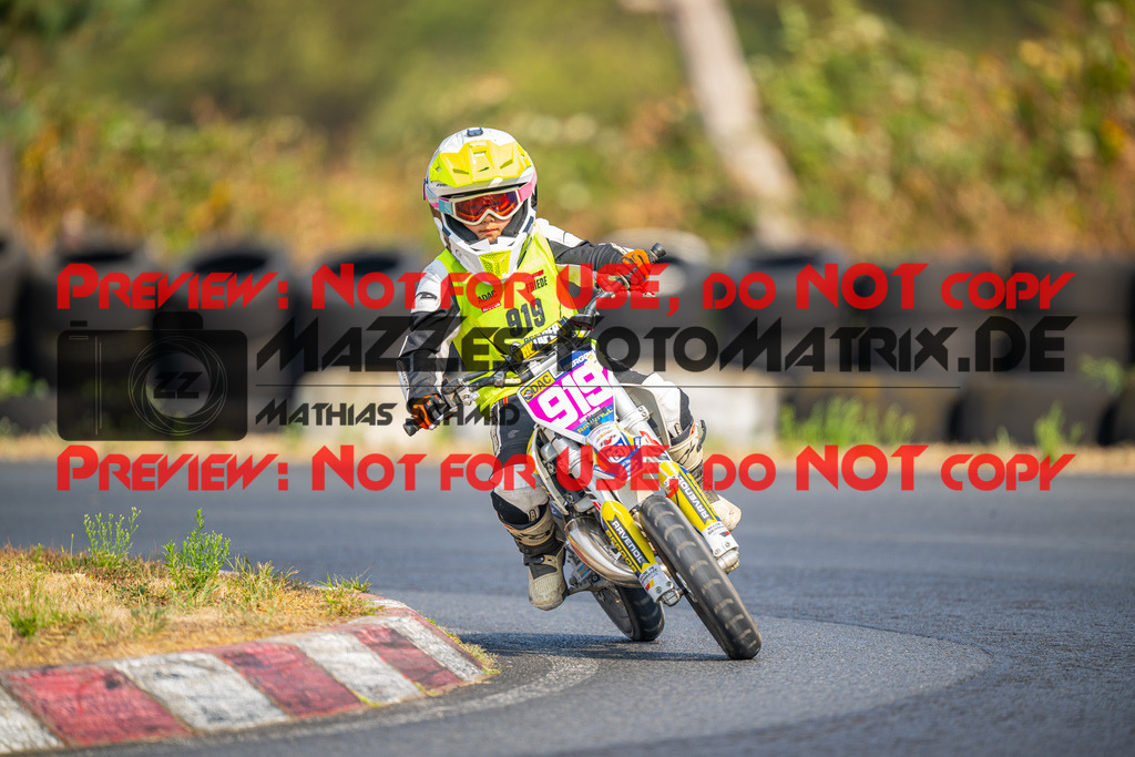 MaZZes-Fotomatrix-20260816-617081 | ROOKIES