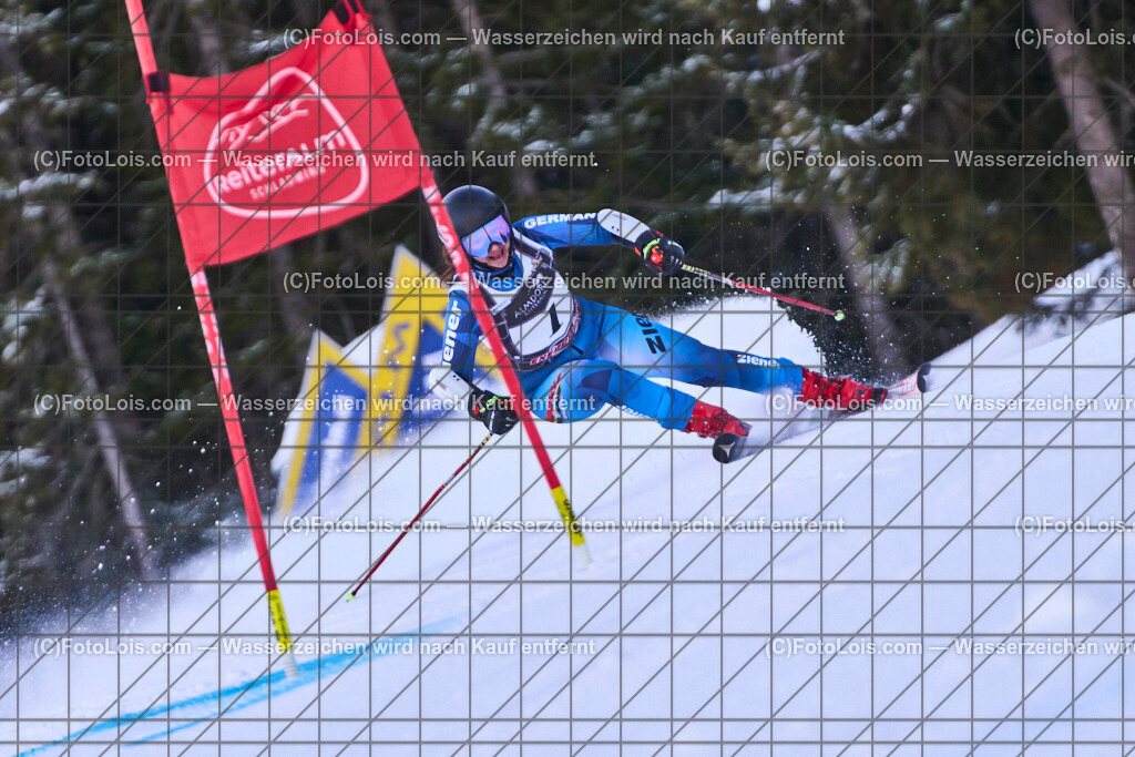 ALP6231_FIS-MastersCup_Reiteralm_SuperG_Maier Karin | FIS-MastersCup Super-G auf der Reiteralm in Pichl, Fr 17. Jänner 2025.