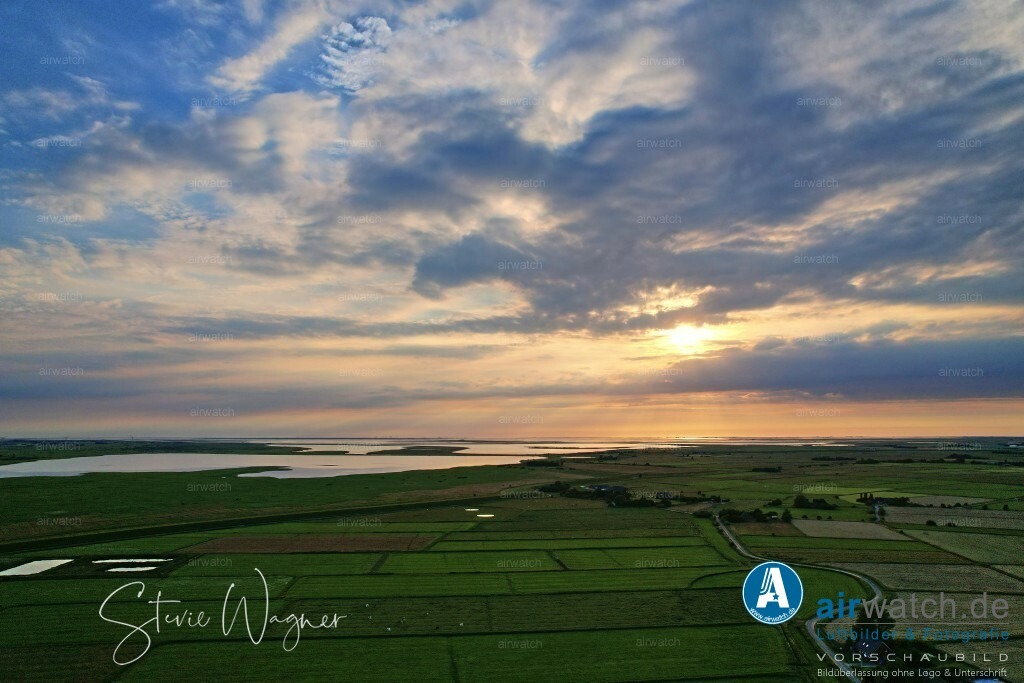 Luftbilder Hattstedtermarsch | Luftbilder, Nordsee, Nordfriesland, Hattstedtermarsch, Sterdebüll, Deichweg, Speckiweg, Seedeichgraben, Holmer See