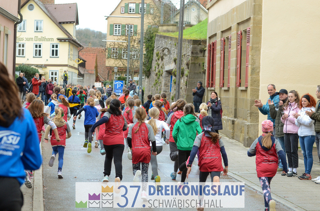 AOK JuniorCup 400m | 3Koenigslauf 2023 - Realisiert mit Pictrs.com