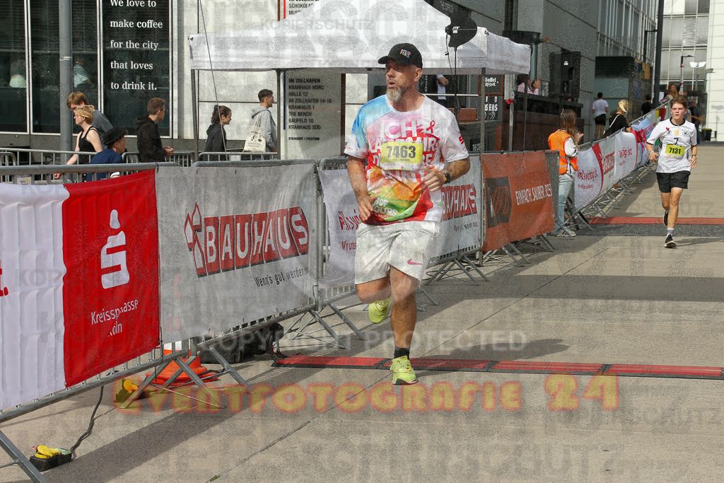 250920_1327_EX1_4669 | Sportfotografie im Rhein-Sieg Kreis, Köln, Bonn, NRW, Rheinland Pfalz, Hessen, etc. Unser Tätigkeitsfeld umfasst den Laufsport vom Volkslauf über den Marathon, Duathlon, Triathon bis zum Ultralauf wie Kölnpfad Ultra oder Schindertrail.
