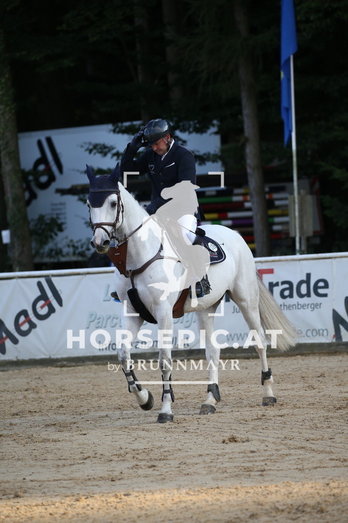 DL2Q6288 | Willkommen bei Brunnmayr - Design & Fotografie – Ihrem Spezialisten für Reitturniere und Pferdeveranstaltungen in Oberösterreich, Salzburg und Bayern! Seit über 17 Jahren sind wir leidenschaftlich dabei.