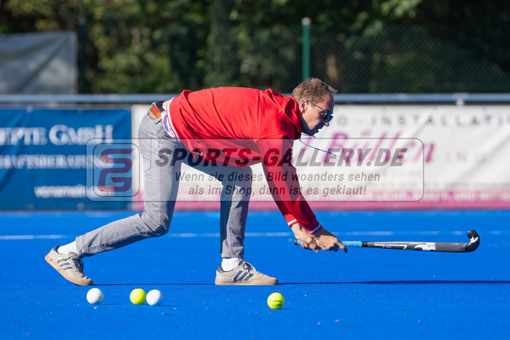 HK_20221009_100610 | 2. Bundesliga Damen Crefelder HTC - Hannover 78 am 9.10.2022 Crefelder HTC, Krefeld , Klaus Michler ( CHTC )