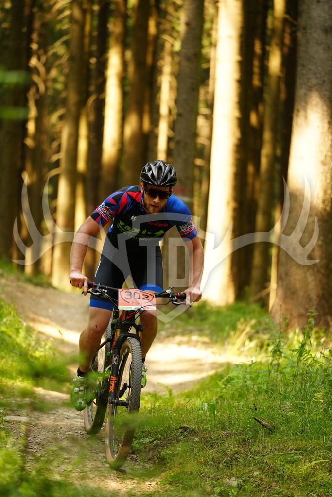 FC102909 | Fotogalerie der Treibjagd im Dunkelwald - Dein MTB Etappenrennen im Erzgebirge - Realisiert mit Pictrs.com
