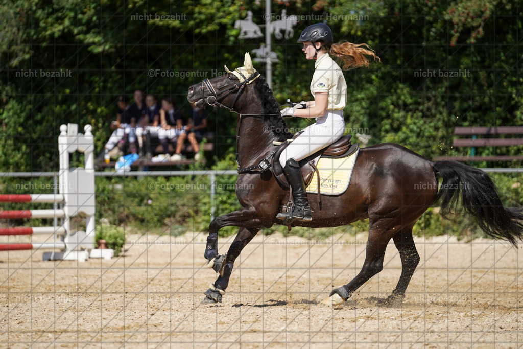 20240824-FAH08410 | Thierhaupten 2024, Bayerisches Landesponyturnier, Turnierbilder, Ponybilder, Turnierfotografen Bayern, Fotoagentur Herrmann