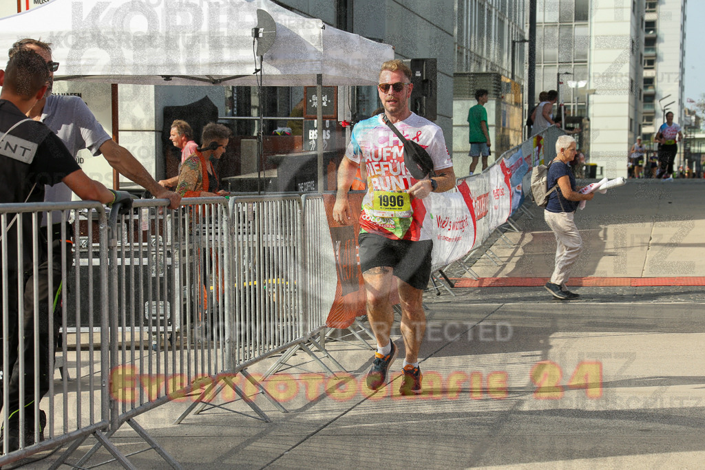 250920_1542_EX1_0515 | Sportfotografie im Rhein-Sieg Kreis, Köln, Bonn, NRW, Rheinland Pfalz, Hessen, etc. Unser Tätigkeitsfeld umfasst den Laufsport vom Volkslauf über den Marathon, Duathlon, Triathon bis zum Ultralauf wie Kölnpfad Ultra oder Schindertrail.