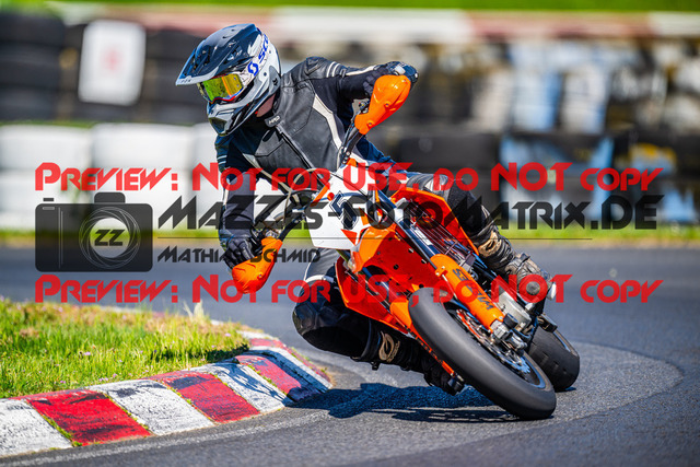 MaZZes_Fotomatrix_20250429_6007705_9153 | Fotograf Mathias Schmid
Sportfotograf,
Eventfotograf,
Hochzeitsfotograf,
Portraitfotograf