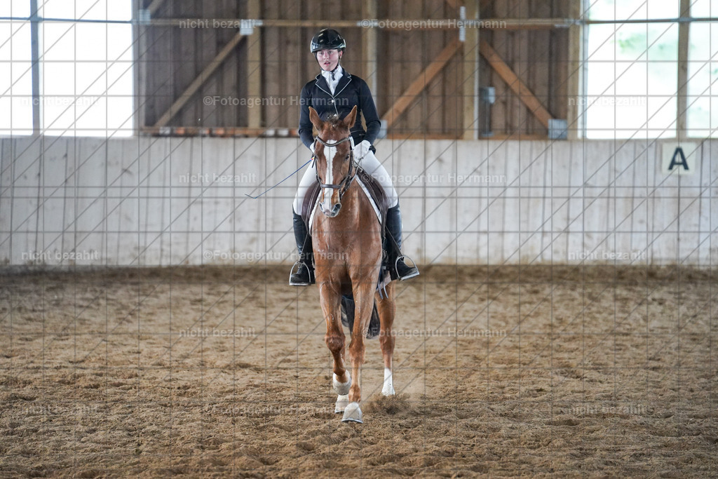 20230520-FAH05619 | Frühjahrsturnier, Landsberg am Lech, 2023, Reitclub Landsberg, Turnierbilder, Fotos Turnier Landsberg, Fotoagentur Herrmann, Turnierfotografen Bayern, Reitsport Fotograf, Pferde Fotograf