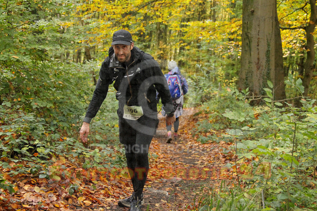 251026_1303_EV4_6453 | Sportfotografie im Rhein-Sieg Kreis, Köln, Bonn, NRW, Rheinland Pfalz, Hessen, etc. Unser Tätigkeitsfeld umfasst den Laufsport vom Volkslauf über den Marathon, Duathlon, Triathon bis zum Ultralauf wie Kölnpfad Ultra oder Schindertrail.