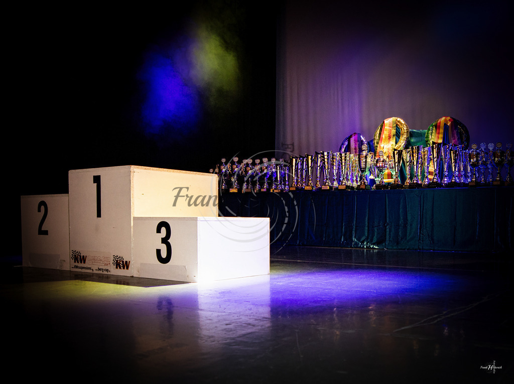KW Berg Cup Siegerehrung 2025 | Frank Herberich Fotografie, Frank Herberich, Fotografie, Hochzeit, Portrait, St. Peter Ording, Ording, Westerhever, Nordsee, Frank Fotografie, Hardheim,  Odenwald,Walldürn, Band,Eventfotografie - Realisiert mit Pictrs.com
