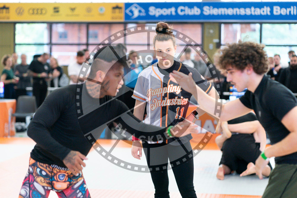 20240915PBB3760 | Athletes compete during the Grappling Industries’ grappling and Brazilian jiu-jitsu competition in Berlin, on September 15, 2024.