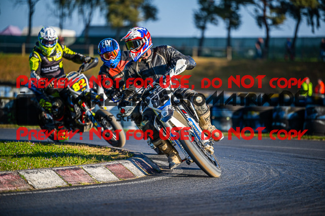 MaZZes_FotoMatrix_230916_3879 | UE40