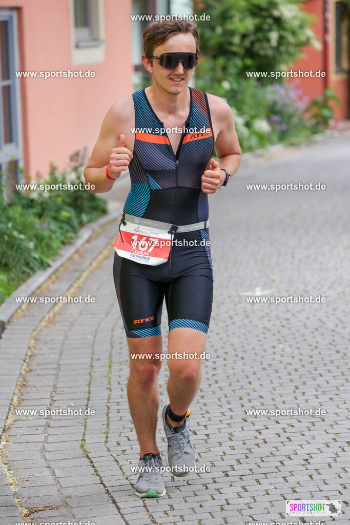 KSZ_8861 | Stadttriathlon Erding 2025. #yourpictrs #sportshot_your_pictrs @Sportshotphotography #stadttriathlonerding Copyright: www.sportshot.de
