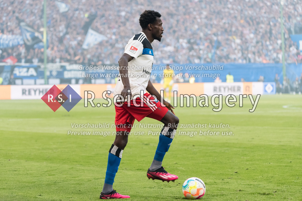 Fußball, Saison 2022/23, 2. Bundesliga, Hamburger SV - FC St. Pauli, Volksparkstadion (Hamburg), 21.04.2023, 29. Spieltag | Bakery Jatta (#18, HSV)