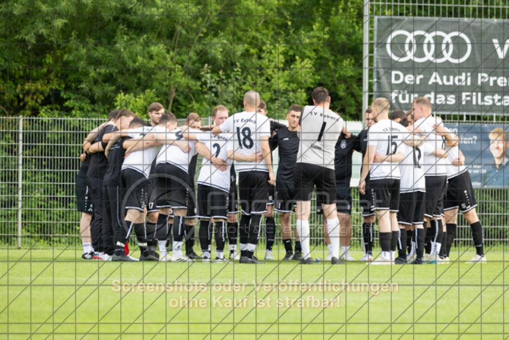 20250616_182924_0162 | #,  TV Eybach (weiß) vs. 1.FC Donzdorf II (rot), Fussball, Entscheidungsspiel 3 in Kreisliga A3 - Bezirk Neckar/Fils, Saison 2024/2025, Rasensportplatz, Staufenecker Str. 41, 73084 Salach, 16.06.2025 - 18:30 Uhr,Foto: PhotoPeet-Sportfotografie/Peter Harich