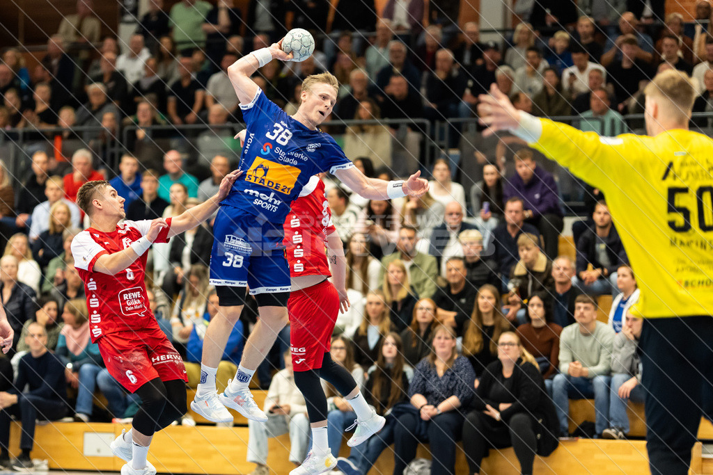20251011_Picselweb-Fotografie_2R3_3011 | Nico Horn (6, Ahlener SG), Nils Schröder (38, VfL Fredenbeck) - Realisiert mit Pictrs.com