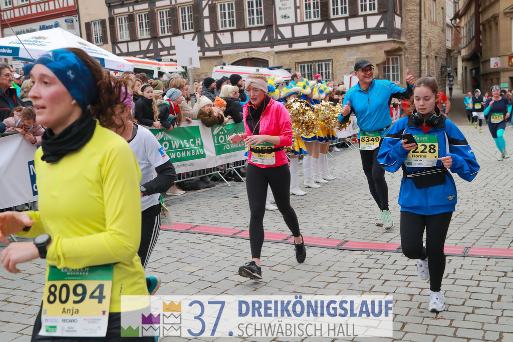 Roewisch Wohnbau Cup 5000m | 3 Koenigslauf 2023 - Realisiert mit Pictrs.com