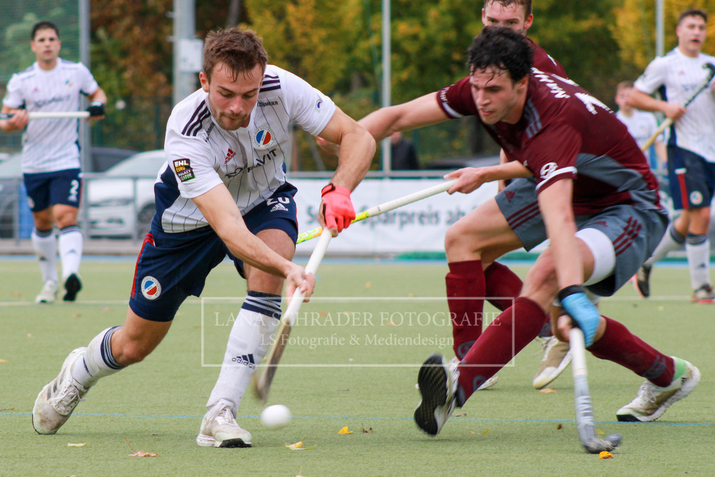 Justus Weigand , Mannheimer HC - Münchner Sportclub , Saison 2022/2023 | lanaschraderfotografie - Realisiert mit Pictrs.com