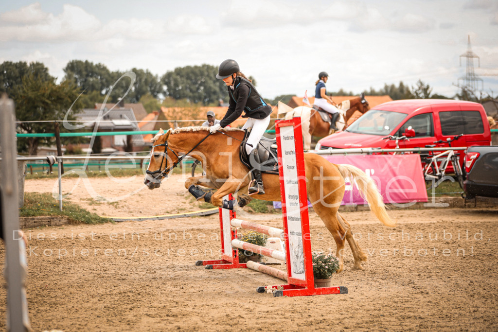 06.SoSpWB00173 | Leoni Ertmer Photography - Realisiert mit Pictrs.com