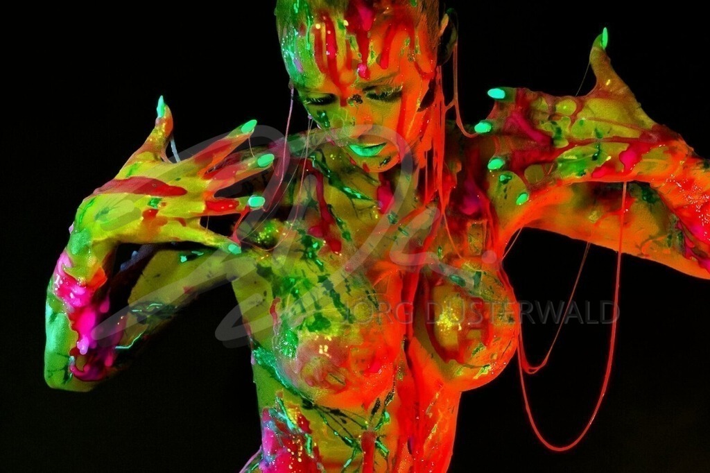 BodyArt-SLIMEONE_2533c | #026 | Modell: MryStar | Foto: Alexander Große-Strangmann  - Realisiert mit Pictrs.com
