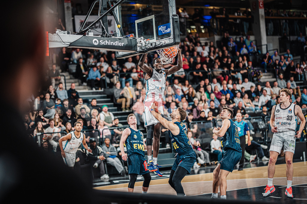 Basketball | Männer | Saison 2024/2025 | easyCredit Basketball Bundesliga | 4. Spieltag | Veolia Towers Hamburg vs. EWE Baskets Oldenburg | 06.10.2024 | Kur Kuath (#23, Veolia Towers Hamburg)