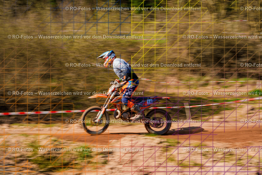3 Lauf Mernes-455 | Sportfotografie von RO-Fotos: Motorsport, Motocross, Enduro, Laufveranstaltungen und Triathlon. Professionelle Fotos von Sportlern und Events. - Realisiert mit Pictrs.com