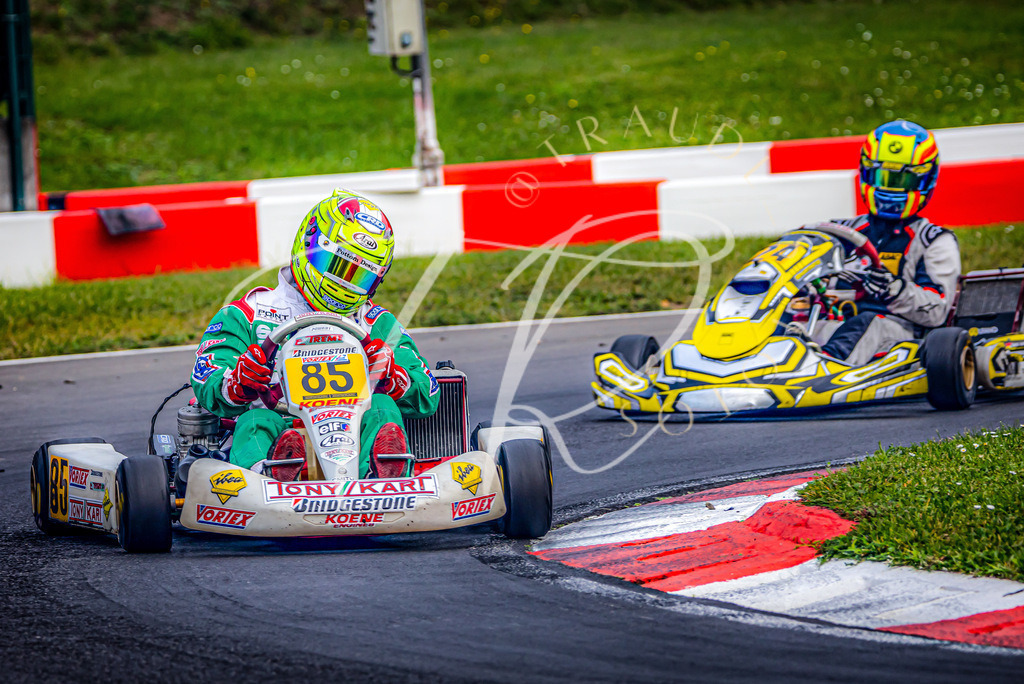 7E624E51-16C2-4DF2-9369-3ACFC38F7927 | traudl_s_fotos