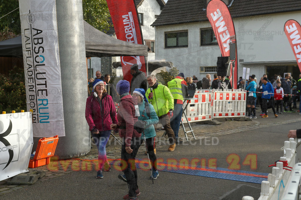 221127_1113_EV9_1761 | Sportfotografie im Rhein-Sieg Kreis, Köln, Bonn, NRW, Rheinland Pfalz, Hessen, etc. Unser Tätigkeitsfeld umfasst den Laufsport vom Volkslauf über den Marathon, Duathlon, Triathon bis zum Ultralauf wie Kölnpfad Ultra oder Schindertrail.