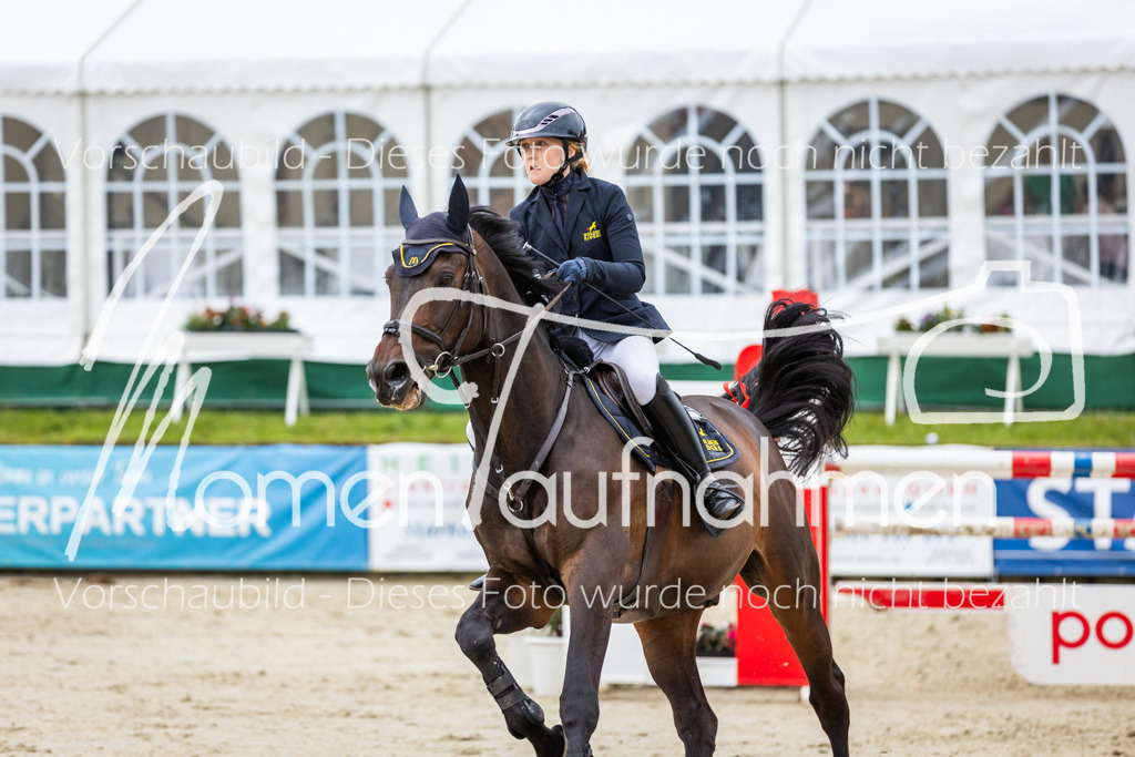 BHO-2PhSpr-M-235 | MomenTaufnahmen Pferdesportfotos