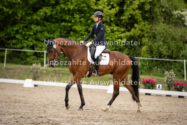 Bad_Meinberg_03768 | saradresslerfotografie - Realisiert mit Pictrs.com