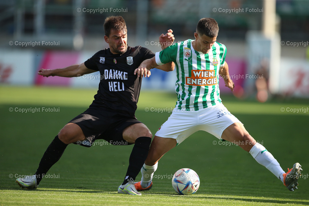 A_LUI_20220814_0015 | SPORT FUSSBALL ADMIRAL BUNDESLIGA  LASK VS RAPID

IM BILD: Filip Stojkovic (LASK), Jonas Auer (Rapid),

FOTO:FOTOLUI/UW