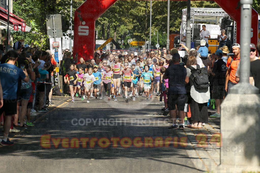 250621_1025_EX1_1763 | Sportfotografie im Rhein-Sieg Kreis, Köln, Bonn, NRW, Rheinland Pfalz, Hessen, etc. Unser Tätigkeitsfeld umfasst den Laufsport vom Volkslauf über den Marathon, Duathlon, Triathon bis zum Ultralauf wie Kölnpfad Ultra oder Schindertrail.