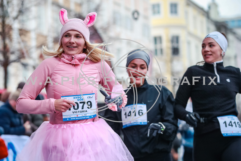 SILVESTERLAUF LINZ 25 | Linz, AUSTRIA, 31. Dezember 25, TRIRUN SILVESTERLAUF LINZ 25 , Image shows: 
Photo: WAPICS / BINDER Manuel