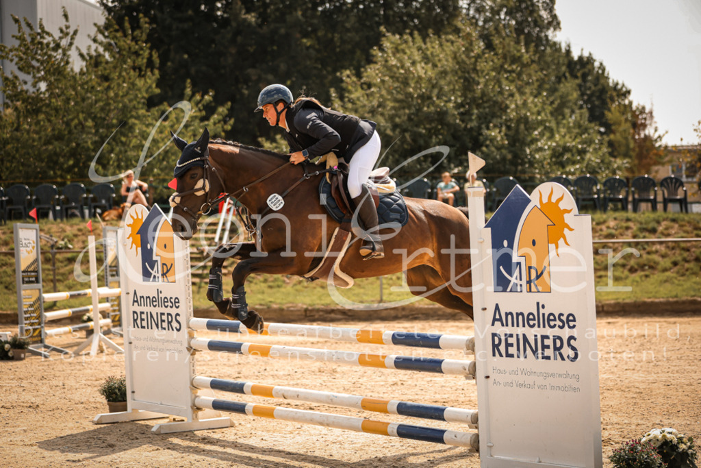 24.FrSpA00047 | Leoni Ertmer Photography - Realisiert mit Pictrs.com