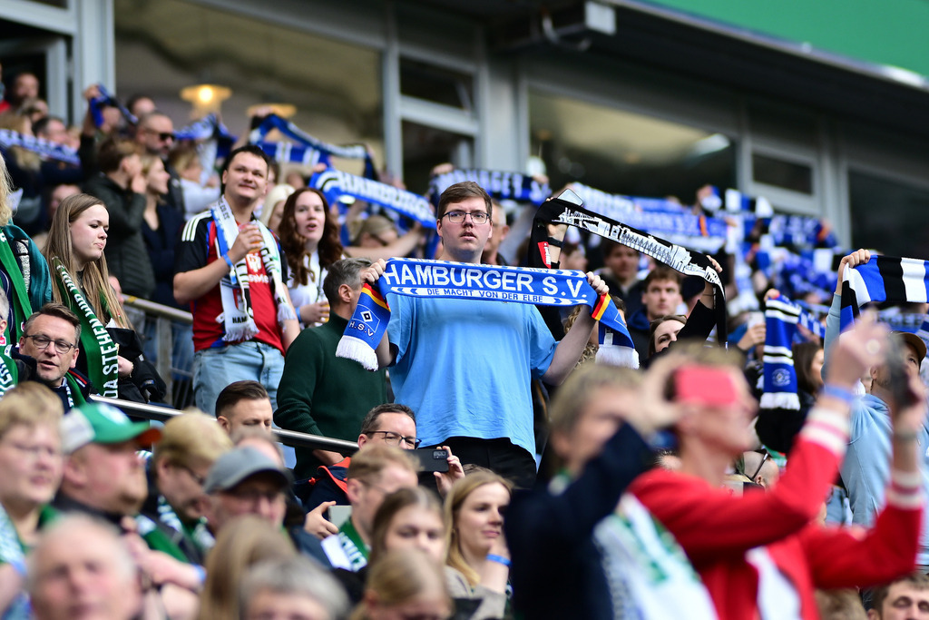 Fußball I Frauen I Saison 2024-2025 I DFB-Pokal I Halbfinale I Hamburger SV - SV Werder Bremen | Der Sportfotograf. - Realisiert mit Pictrs.com