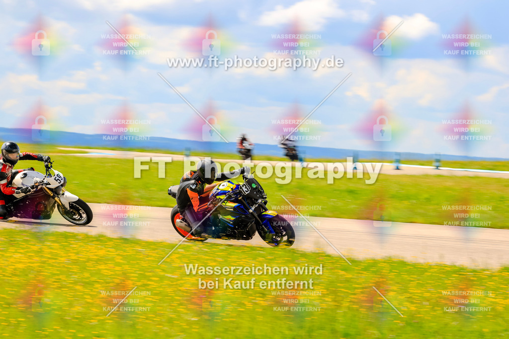 MotoTeam-0458 | Hier findet Ihr Bilder von Touristenfahrten auf der Nürburgring Nordschleife oder von anderen Veranstaltungen die ich besucht habe. Viel Spass beim Durch Schauen 