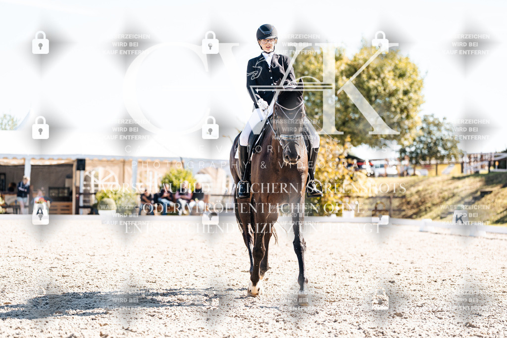 CK908945 | Turnierfotografie Pferdefotografie Trier Rheinland-Pfalz Pferdesport Reitsport Tierfotografie Sportfotografie Pferdevideo Pferdevideografie Equestrianvideography equestrianphotography  - Realisiert mit Pictrs.com