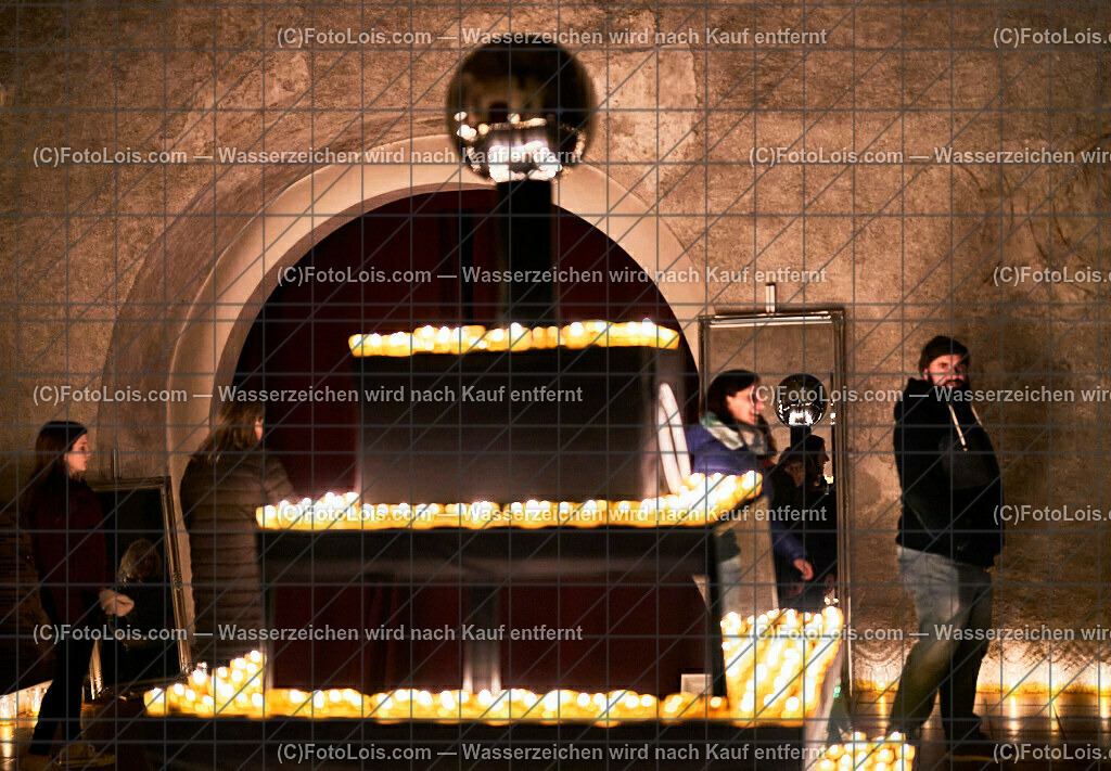 ALS2306_NACHT der tausend LICHTER_Pfarrkirche Wieselburg | (C)FotoLois.com, Alois Spandl, NACHT der 1000 LICHTER in der Pfarrkirche Wieselburg, Di 31. Okt. 2023.
