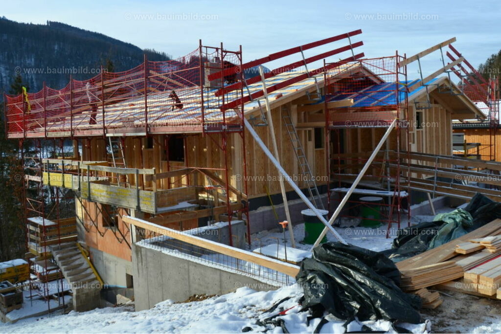 bib-lg09-holzbau-0184 | Nach LV-Leistungsgruppen sortierte Detailfotos über den Bau eines Hauses. Alle Hausbau-Bilder direkt vom Urheber und Autor der Website Haus-Selber-Bauen.com