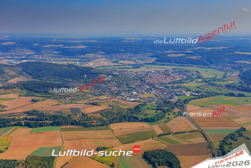 Die Luftaufnahme der Stadt Hammelburg wurde vom UL-Flugzeug heraus erstellt ( keine Drohne )- hohe Auflösung für beste Qualität