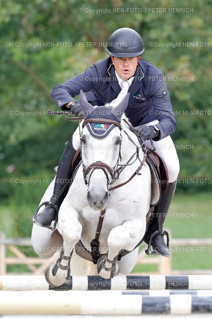 HM Reitsport Darmstadt-Kranichstein | 20.07.2025 Reitsport Pferdesport Reiten Hessische Meisterschaften 2025 Preis der Deutschen Vermögensberatung Finale HM Reiter Hofgut Kranichstein hier im Parcour Jörg OPPERMANN RFV Elz auf Lord Zion Hessischer Vizemeister (Foto: Peter Henrich) - Realisiert mit Pictrs.com