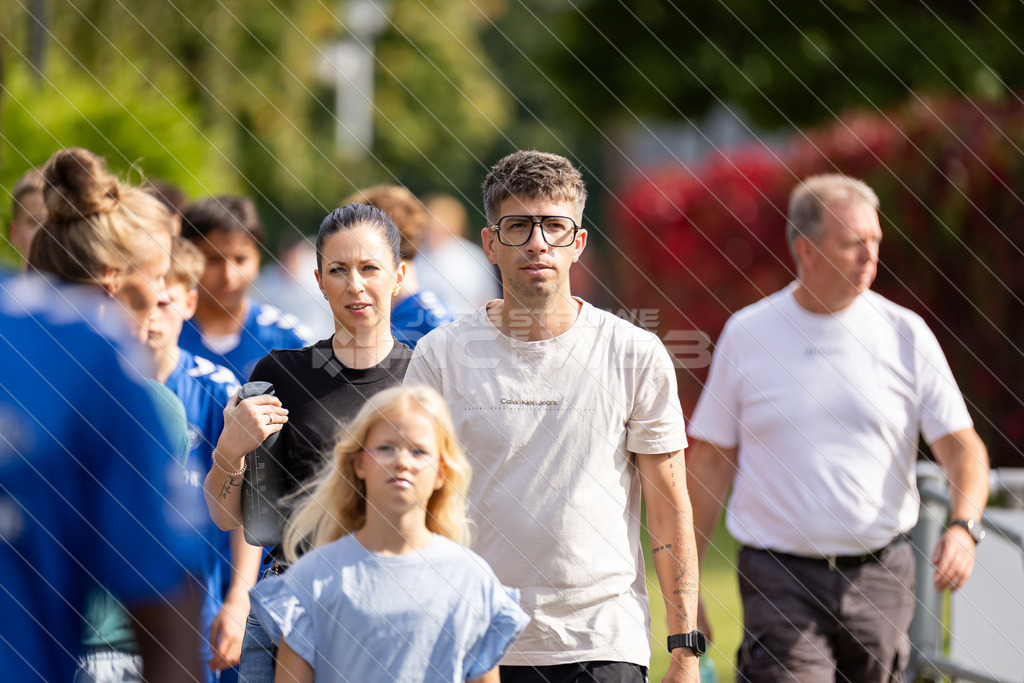 20250920_Picselweb-Fotografie_1R3_0009 | JFV D/A &amp; Stade - VfB Oldenburg0:1 VfB no70:2 VfB no70:3 VfB JFV Eigentor0:4 VfB no70:5 VfB no71:5 JFV no3 Jaric Jimenez-Voss2:5 JFV no9 Janko Sylvester3:5 JFV no16 Damian Elias Mihro Burekovic - Realisiert mit Pictrs.com