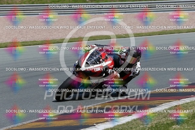 2016-07-01-PBK-3074 | Sportfotografie; SlowMotion; Video; Rennstrecke; Hafeneger; RSE; Speer; Trackday; Motorsportarena; Hockenheimring; Brno; Most; Barcelona; Valencia, Benny; Kaetzmer;