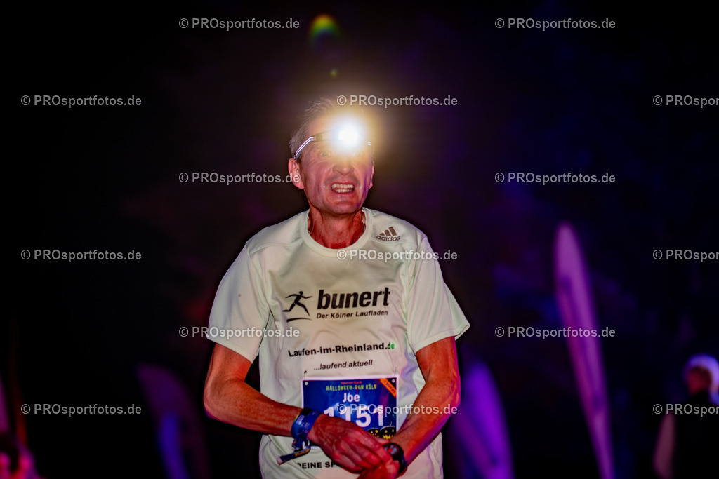 Halloween Run 2025 in Koeln, 31.10.2025 | Impressionen vom Halloween Run 2025 am 31.10.2025 in Koeln (Forstbotanischer Garten Rodenkirchen). Foto: Axel Kohring/Beautiful Sports